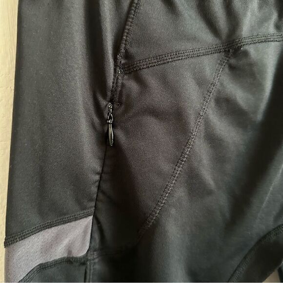 New Balance Lightning Dry black Drawstring Capris XS - Picture 7 of 7